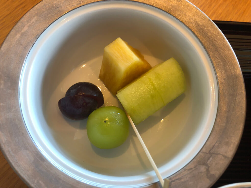 リッツカールトン京都子連れ宿泊記☆どこを取ってもアートな空間、朝食も最高!良さを再認識した宿泊となりました♡ 83 リッツカールトン京都 ブログ spgamex紹介 プラチナ会員 特典 朝食 プール アクティビティ 子供添い寝 アメニティ インルーム ルームサービス