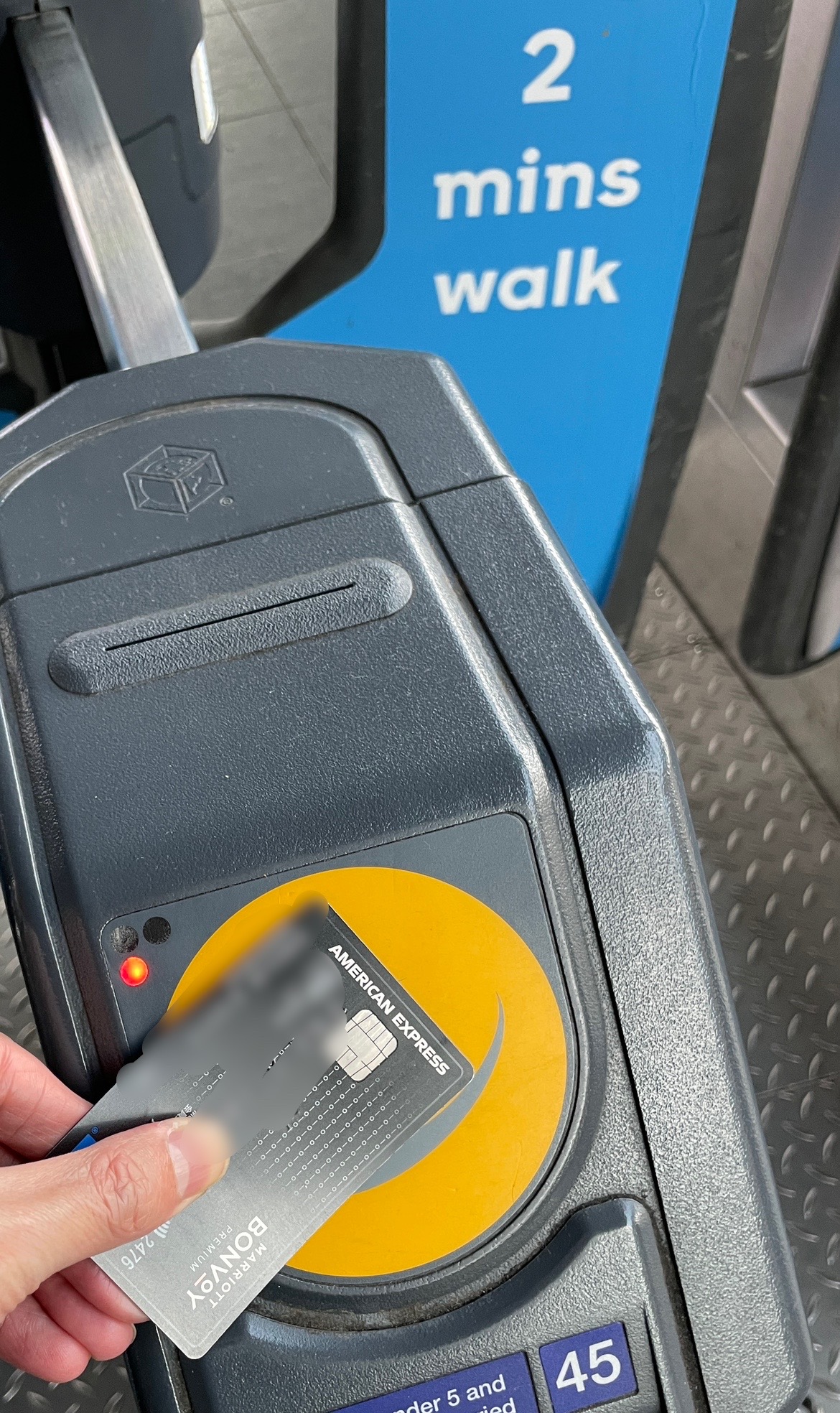 デルタホテルズbyマリオットヒースローウィンザー宿泊記★空港激近!ロンドン市内アクセス良好ホテル 55 ヒースローウィンザーマリオット 宿泊記 朝食 ラウンジ プラチナ特典 ジム アクセス