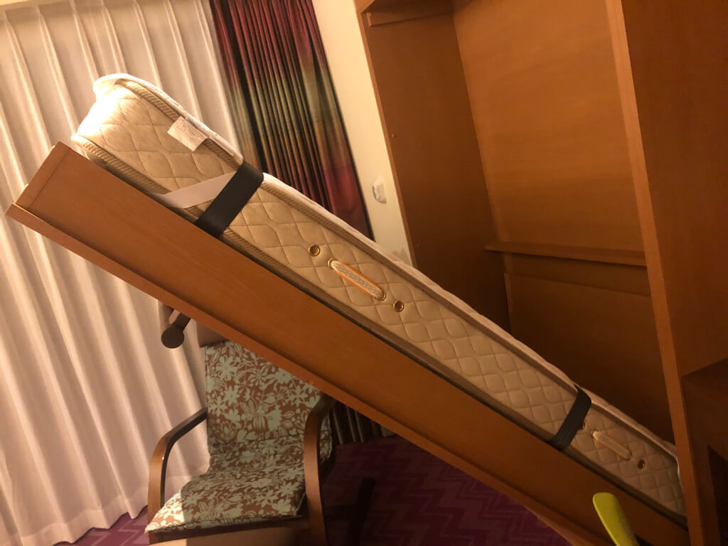 シェラトン沖縄サンマリーナリゾート　サウスタワー　宿泊記　プレミアムオーシャンツイン　フィットネスジム　大浴場　プール　サウナ　コンビニ　アメニティ