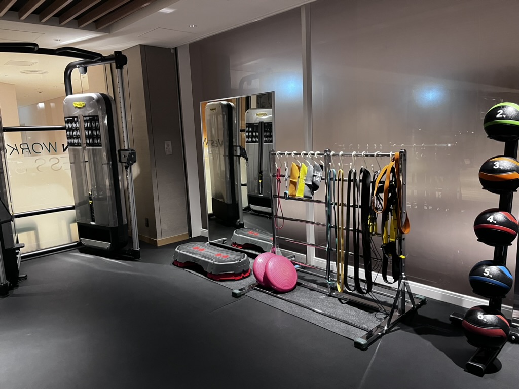 ウェスティン都ホテル京都スイート宿泊記★大人の高級アミューズメントホテルと言ったらココでしょ!な大好きなホテル 49 ウェスティン京都 プラチナ プール ジム 温泉 大浴場