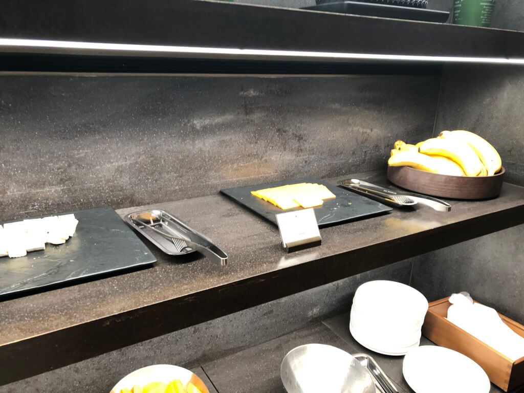 JWマリオット奈良　宿泊記　ラウンジ　アクセス　スイート　朝食　ゴールド　プラチナ特典　無料宿泊　子連れ　マリオットボンヴォイアメックス紹介　ブログ