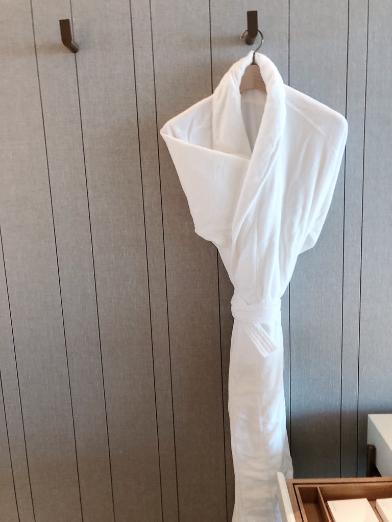 【リッツカールトン福岡宿泊記】お部屋・施設紹介☆ポイントで超お得!10万円越えの宿泊費をタダにする方法 41 リッツカールトン福岡 ポイント ブログ アクセス 宿泊記 部屋 アメニティ 料金 クラブレベル