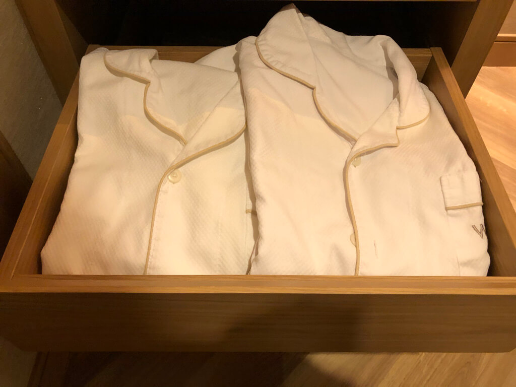 ウェスティン都ホテル京都　宿泊記　ラグジュアリースイート　子連れ旅　子供添い寝　クラブラウンジ　プール　ジム　spgアメックス紹介　プラチナ特典