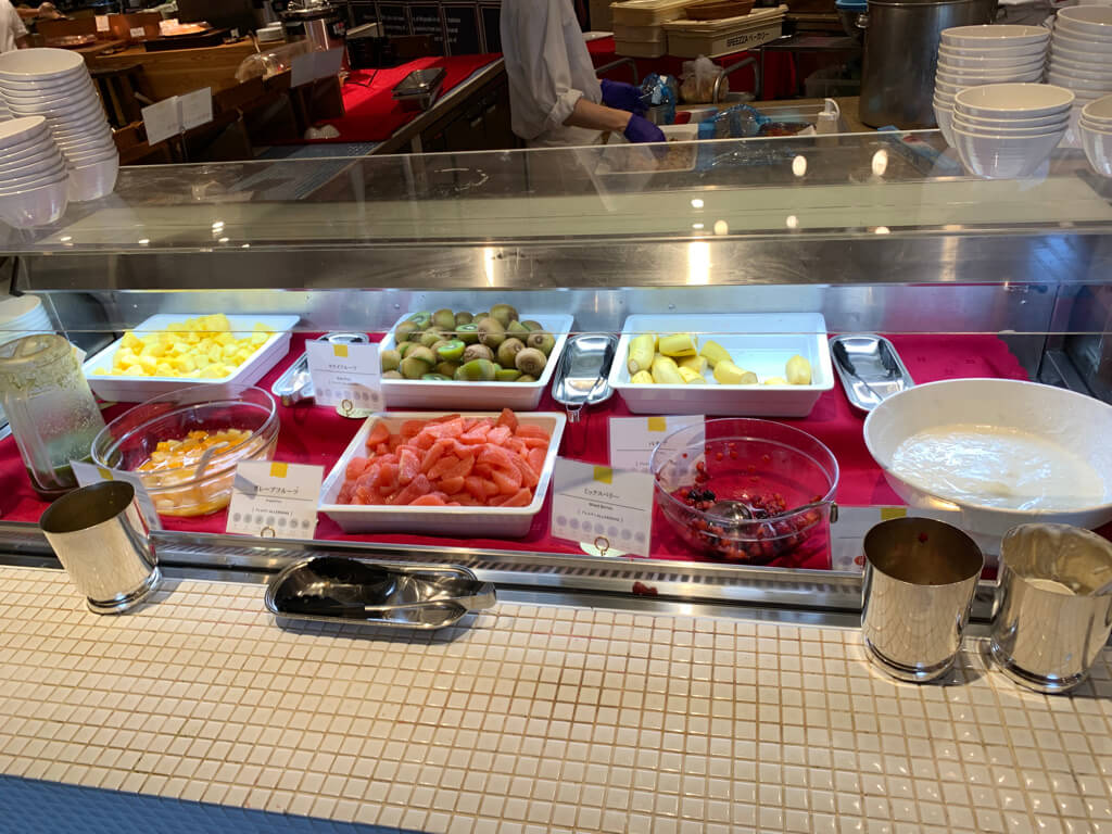 宮崎シェラトン　シーガイア　シェラトン・グランデ・オーシャンリゾート　子連れ　宿泊記　ブログ　激安　無料　宿泊　朝食　ラウンジ　プール　花火　子供添い寝　SPGアメックス　紹介　プラチナ特典　クラブラウンジ