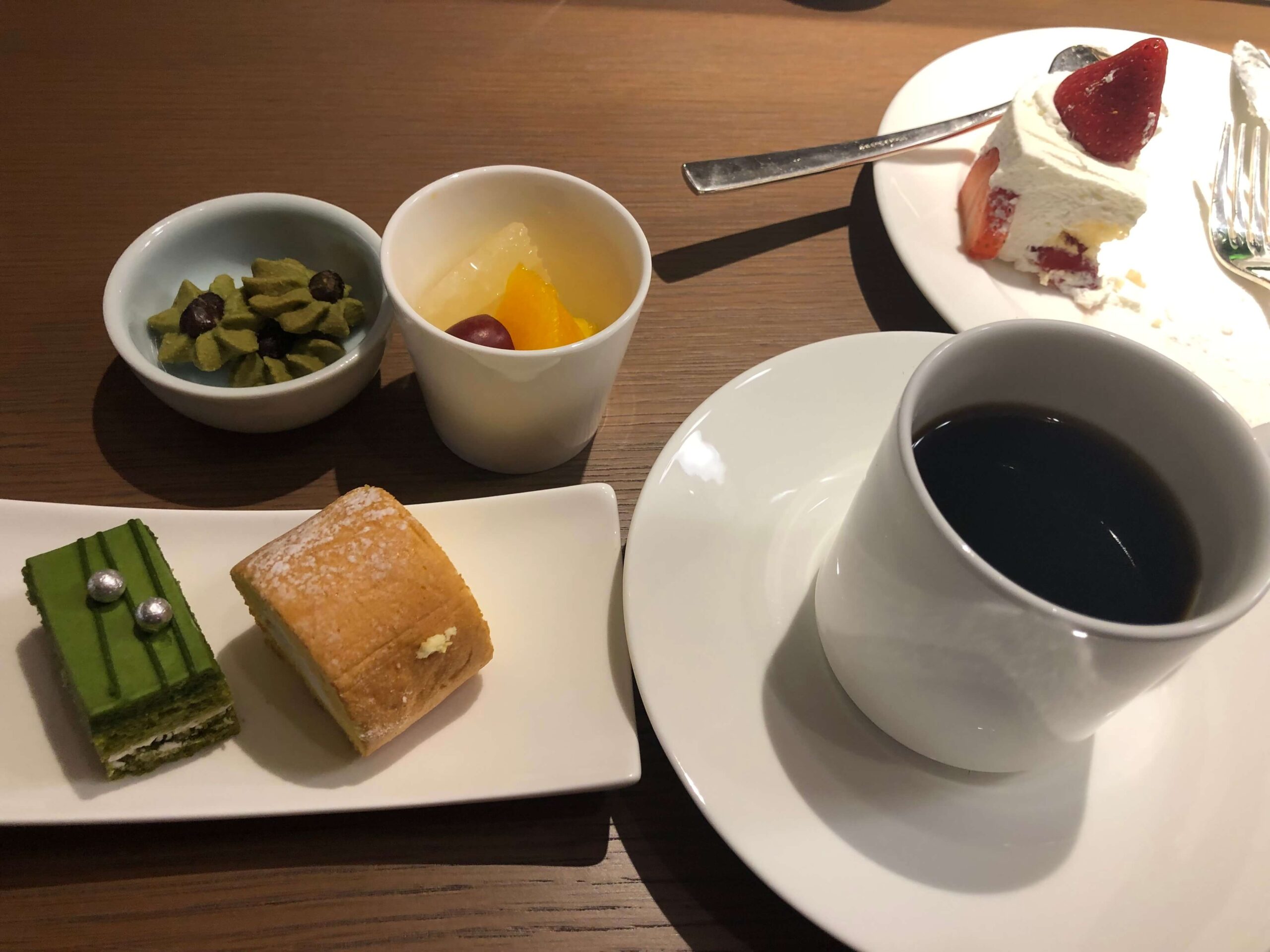 ウェスティン都ホテル京都　宿泊記　ジュニアスイート　子連れ旅　子供添い寝　クラブラウンジ　プール　ジム　SPA　華頂　温泉　spgアメックス紹介　プラチナ特典