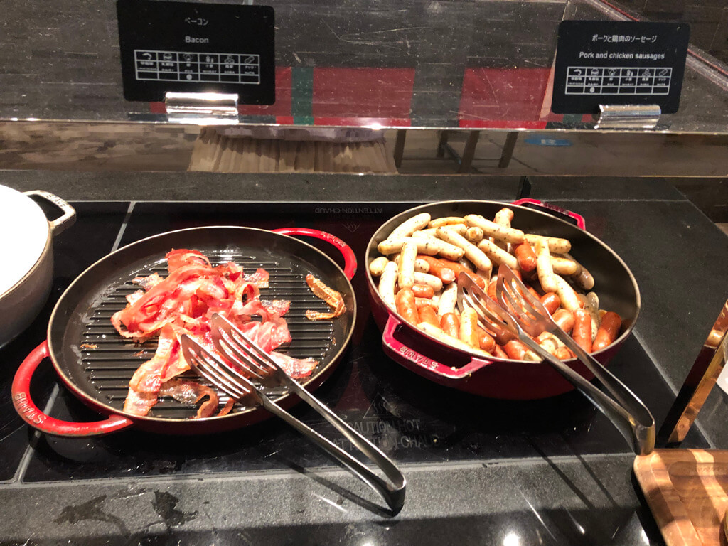 ヒルトン名古屋　子連れ宿泊　LOVEあいちキャンペーン　愛知県民割　朝食　子供料金　プール　ジム　駐車場