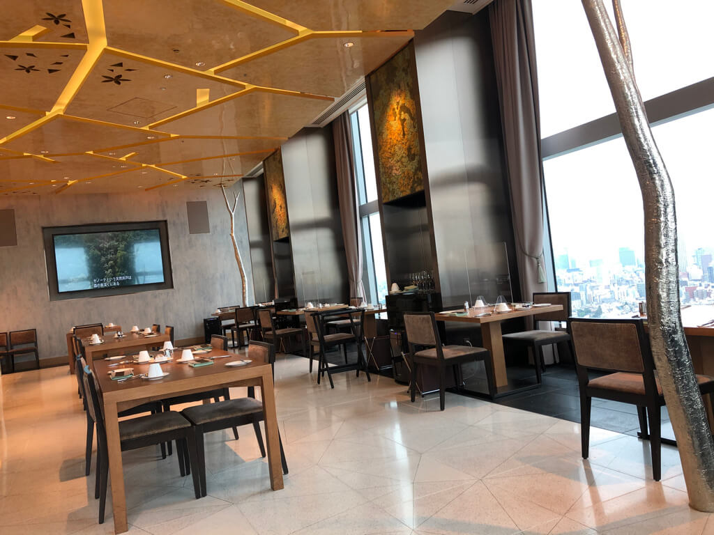 プリンスギャラリー紀尾井町　宿泊記　朝食　ジム　プール　温浴施設　プラチナ特典　SPGアメックス紹介　アフタヌーンティ