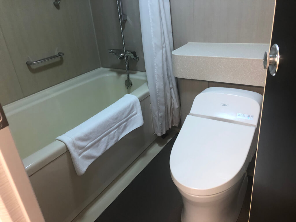 ザ・プリンス京都宝ヶ池　子連れ　宿泊記　プラチナ特典　アップグレード　朝食　ラウンジ　SPGアメックス紹介