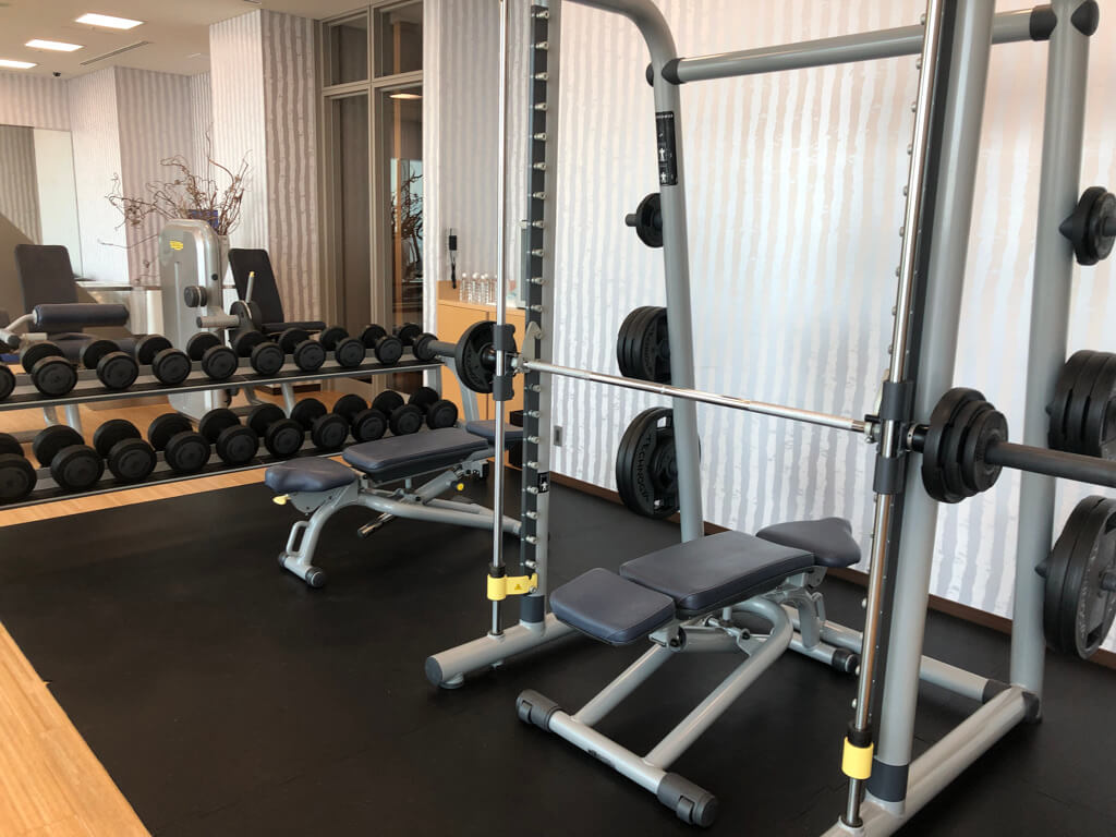 大阪マリオット都ホテル　ブログ　ジュニアスイート　子供添い寝無料　宿泊記　連休　格安　朝食　ラウンジ　あべのハルカス　プラチナ特典　　駐車場　マリオットボンヴォイアメックス紹介