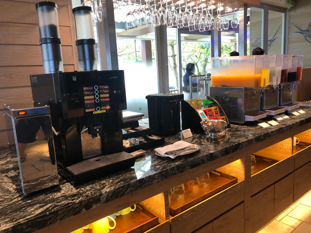 ルネッサンスリゾートオキナワ　クラブサビー宿泊記　朝食　ランチ　ディナー　周辺ご飯　セイルフィッシュ