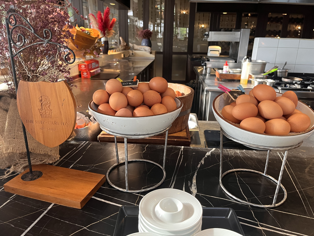 【ザ リッツ カールトン コ サムイ朝食編】種類豊富でロケーション良し!だけどアレは激マズ。。。 13 ザ リッツ カールトン コ サムイ 朝食