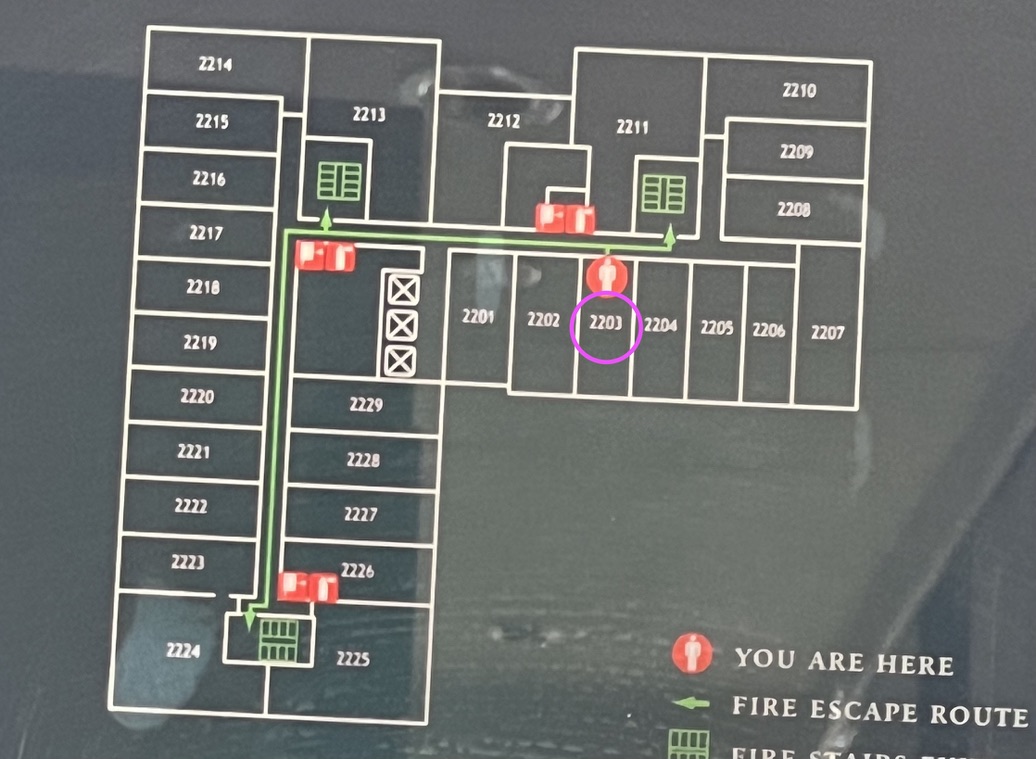 セントレジスバンコク　宿泊記　送迎　アクセス　朝食　プール　ジム　サウナ　子供添い寝年齢　マリオットボンヴォイアメックス　プラチナ特典　バトラーサービス