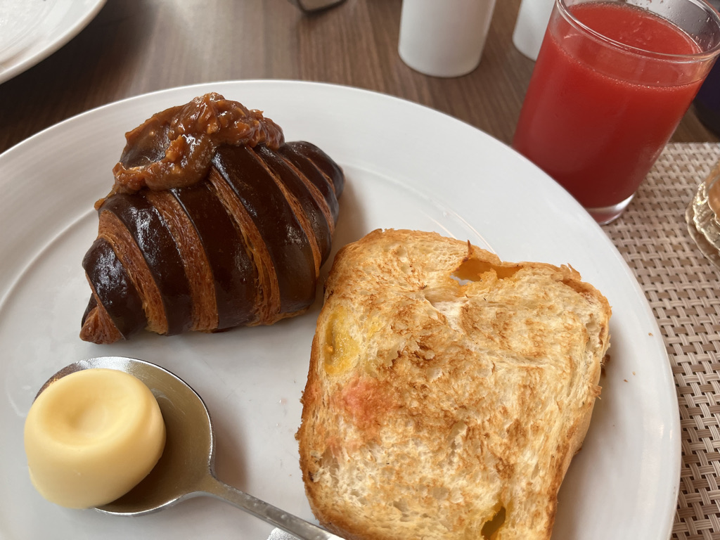 【ザ リッツ カールトン コ サムイ朝食編】種類豊富でロケーション良し!だけどアレは激マズ。。。 57 ザ リッツ カールトン コ サムイ 朝食