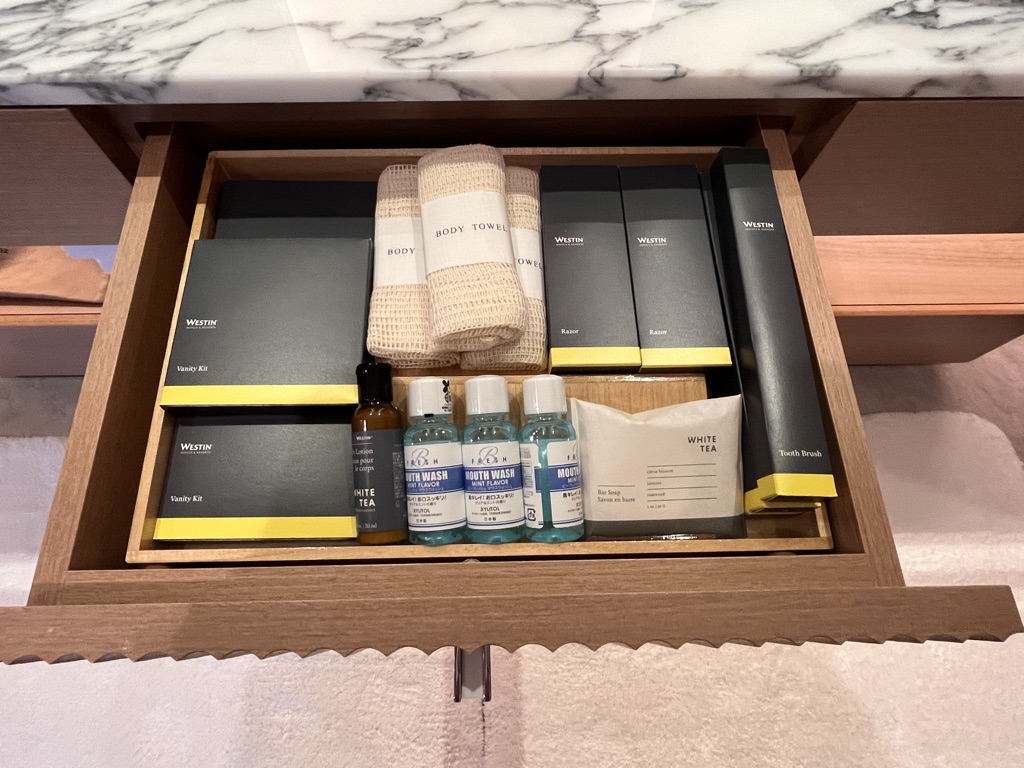 ウェスティン都ホテル京都　プラチナ　ブログ　子連れ　アップグレード　スイート　アクセス　無料バス