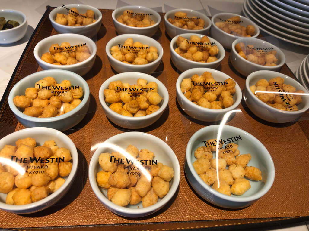 ウェスティン都ホテル京都　宿泊記　ジュニアスイート　子連れ旅　子供添い寝　クラブラウンジ　プール　ジム　SPA　華頂　温泉　spgアメックス紹介　プラチナ特典