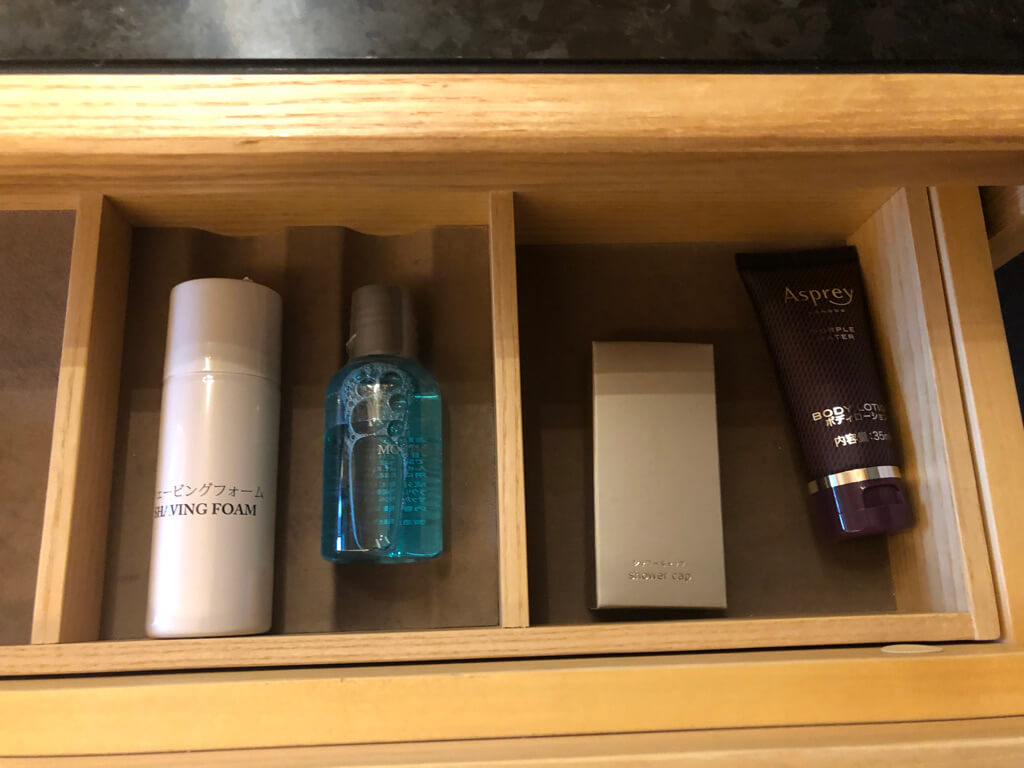 リッツカールトン日光　宿泊記　温泉　朝食　アクティビティ　エクスペリエンス　行き方　アクセス　プラチナ特典　SPGアメックス紹介