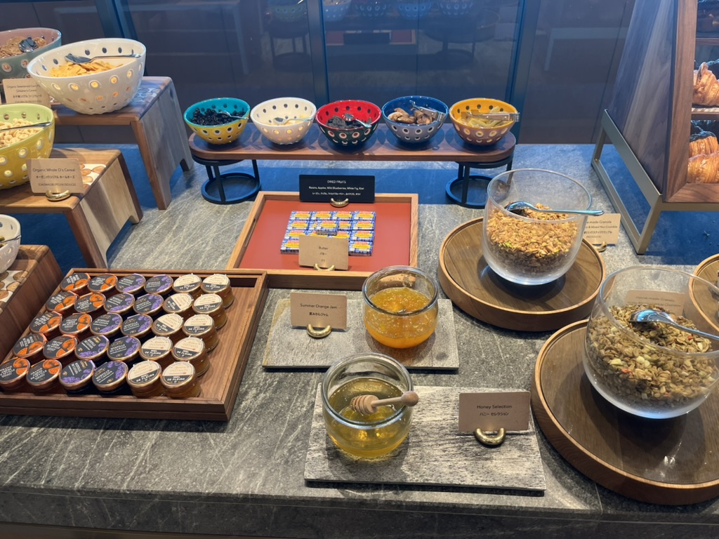 コンラッド名古屋　朝食　アフタヌーンティー
