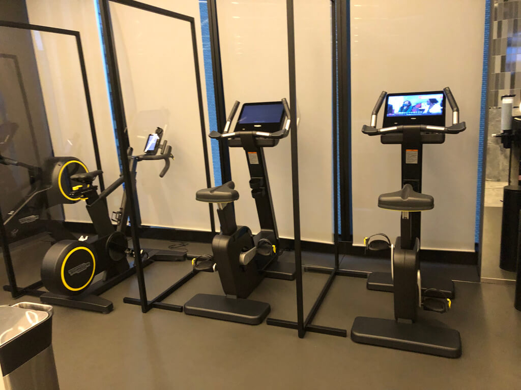 W大阪　子連れ　宿泊記　　ブログ　朝食　マーベラススイート　プール　ジム　バー　添い寝無料　マリオットボンヴォイアメックス　紹介