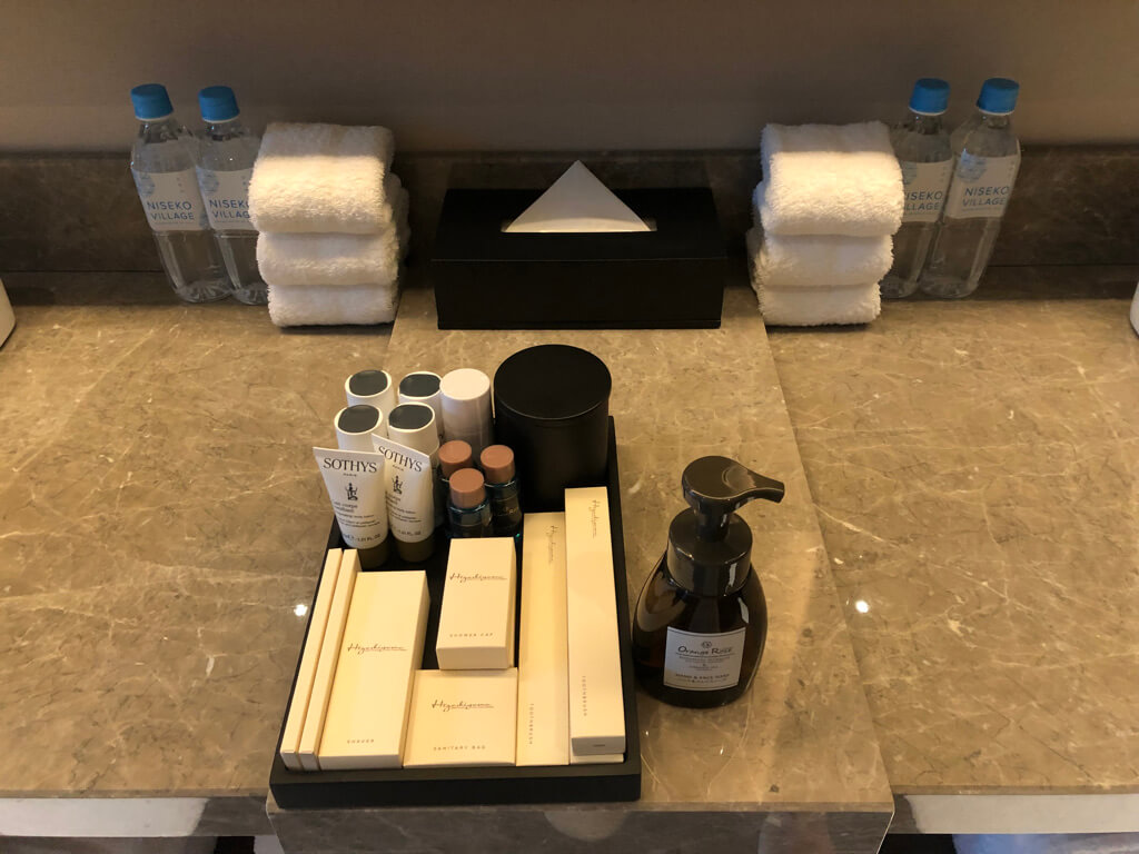 ニセコ東山ビレッジリッツカールトンリザーブ　子連れ　ブログ　宿泊記　プラチナ特典　朝食　アクティビティ　温泉　プール　マリオットボンヴォイアメックスプレミアム　紹介