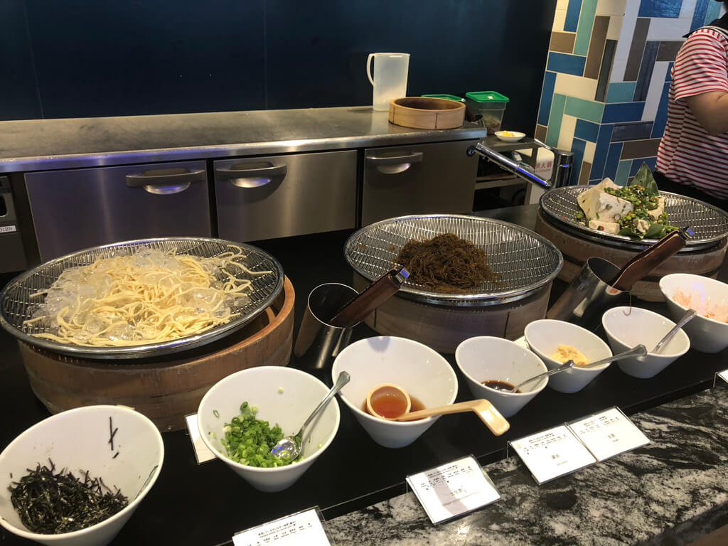 ルネッサンスリゾートオキナワ　クラブサビー宿泊記　朝食　ランチ　ディナー　周辺ご飯　セイルフィッシュ