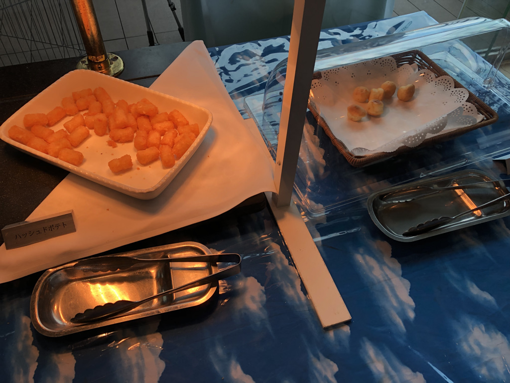 杉乃井ホテル　ブログ　宿泊記　朝食　夕食　バイキング　プール　温泉　アクアガーデン　コインランドリー　口コミ　大浴場　格安　激安　本館