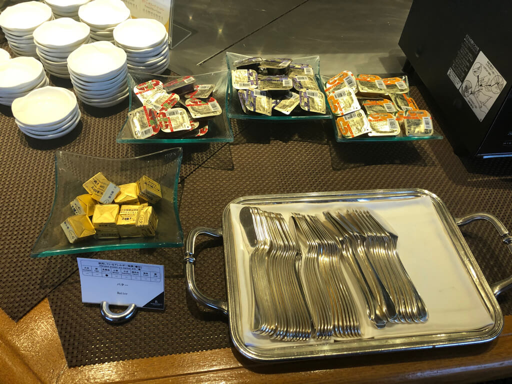 ルネッサンスリゾートオキナワ　クラブサビー宿泊記　朝食　ランチ　ディナー　周辺ご飯　フォーシーズン