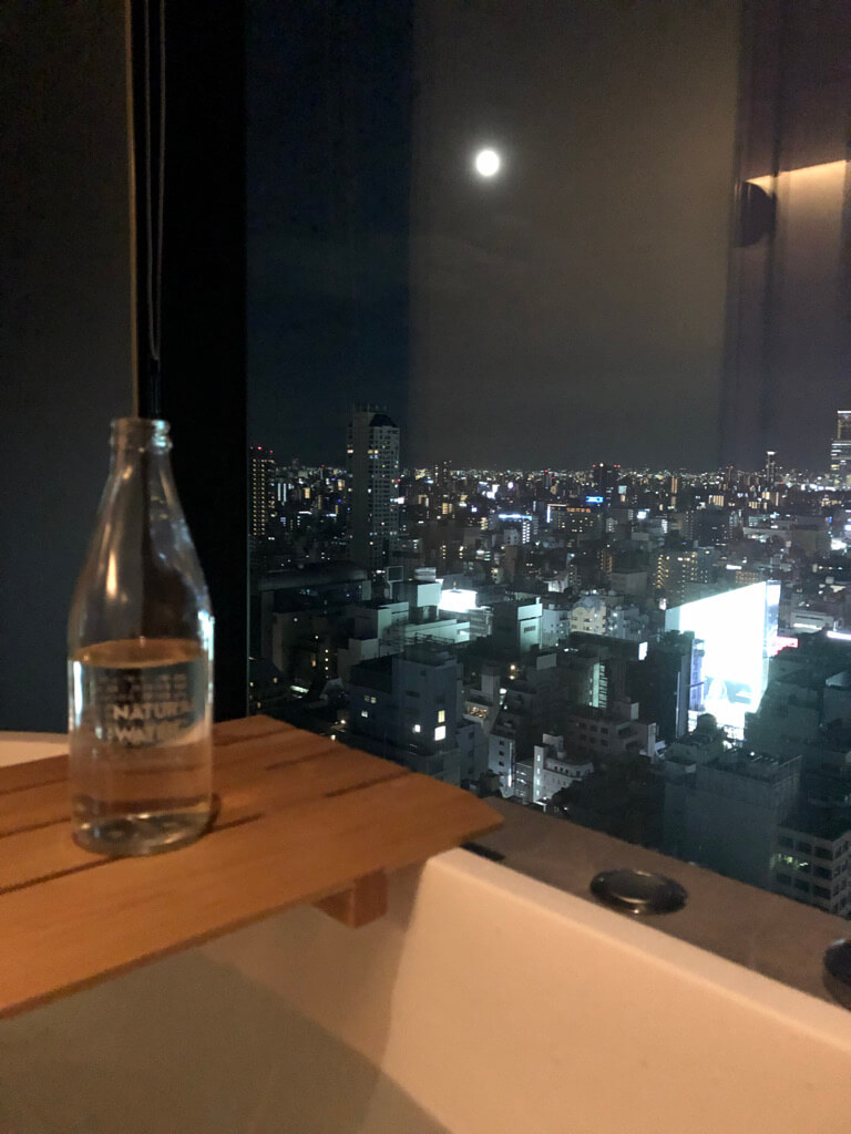 W大阪　マーベラススイート　子連れ　宿泊記 SPGアメックス紹介　朝食　プール　WETバー　サウナ　大浴場　フィットネスジム　駐車場　プラチナ特典　ルームサービス