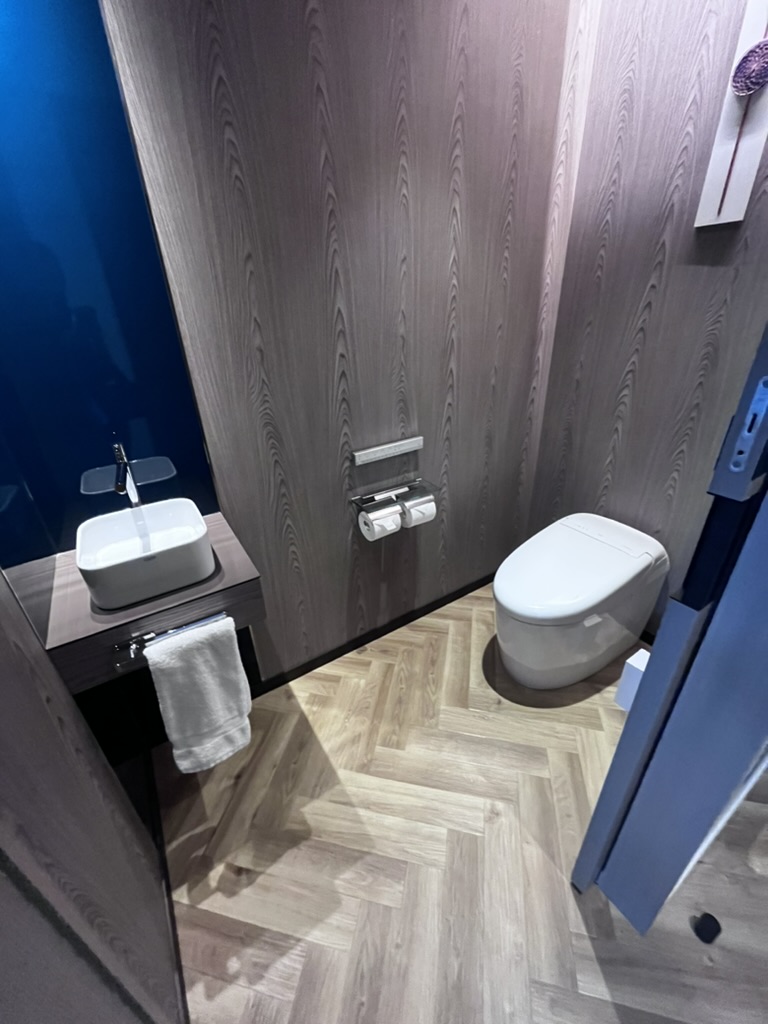 ウェスティン都ホテル京都スイート宿泊記★大人の高級アミューズメントホテルと言ったらココでしょ!な大好きなホテル 21 ウェスティン京都 プラチナ プール