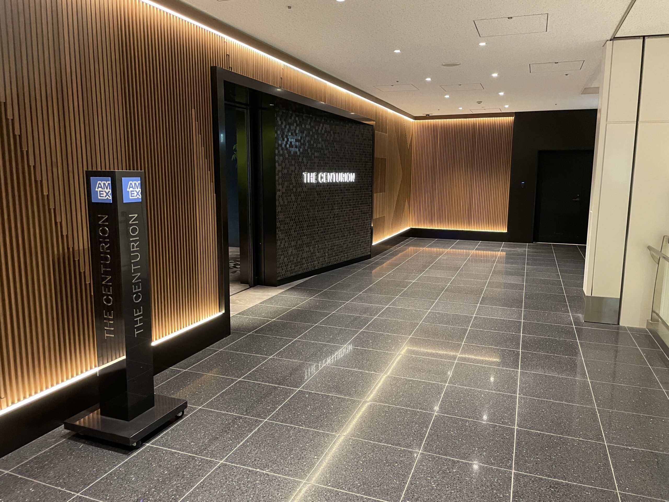 羽田空港　センチュリオンラウンジ