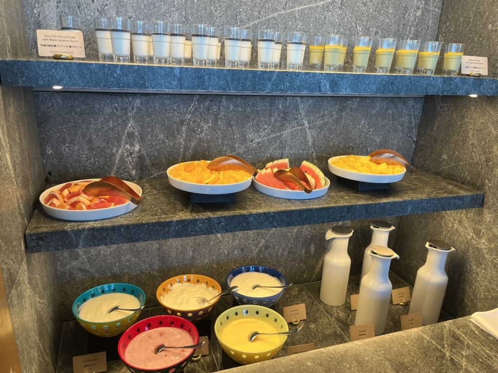コンラッド名古屋　朝食　アフタヌーンティー