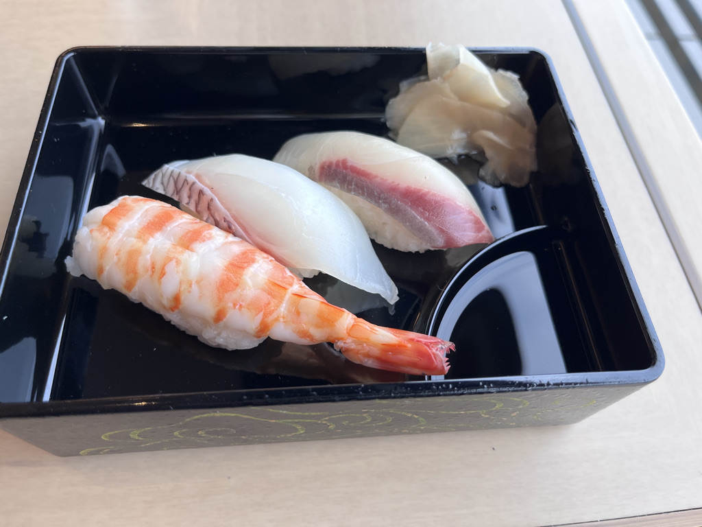 大阪ステーションホテル 子連れ 宿泊記 朝食 スペシャリティサロン　ラウンジ プラチナ特典