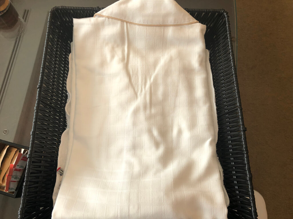 セントレジス大阪　ブログ　　宿泊記　子供添い寝　朝食　アクセス　駐車場　タイタニックオムレツ　プラチナ特典　バトラーサービス　マリオットボンヴォイアメックス　紹介　アメニティ