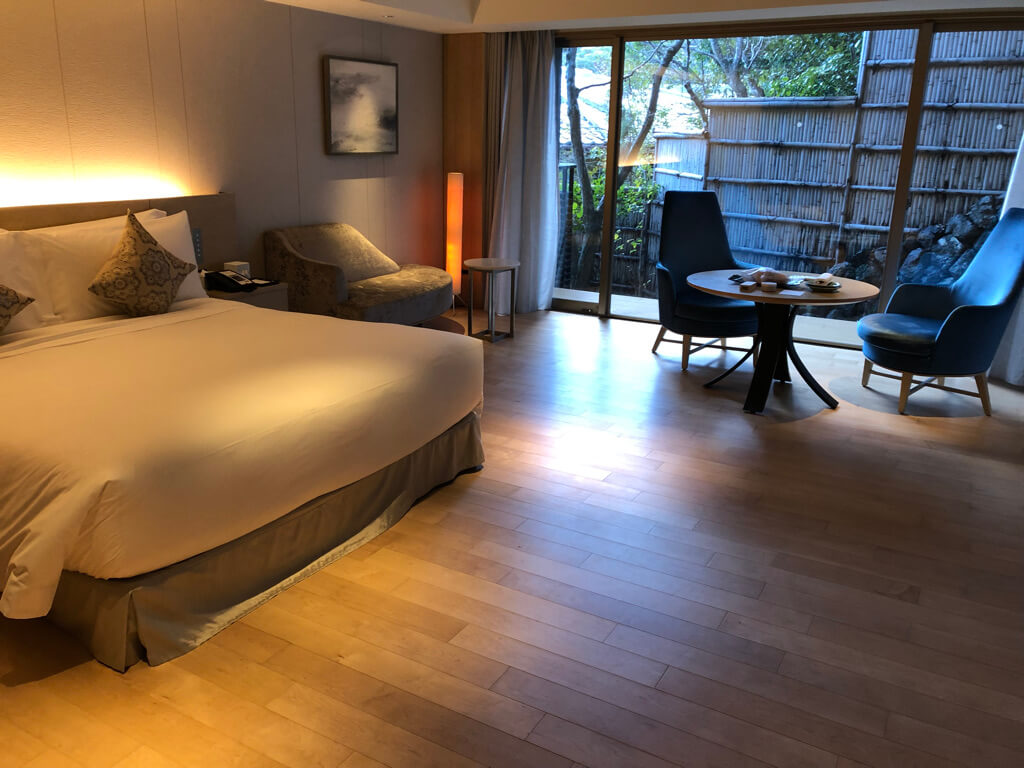 翠嵐ラグジュアリーコレクションホテル京都　記念日　宿泊記　ブログ　駐車場　朝食　プラチナ特典　人力車　シャンパンディライト　嵐山温泉　SPGアメックス　紹介