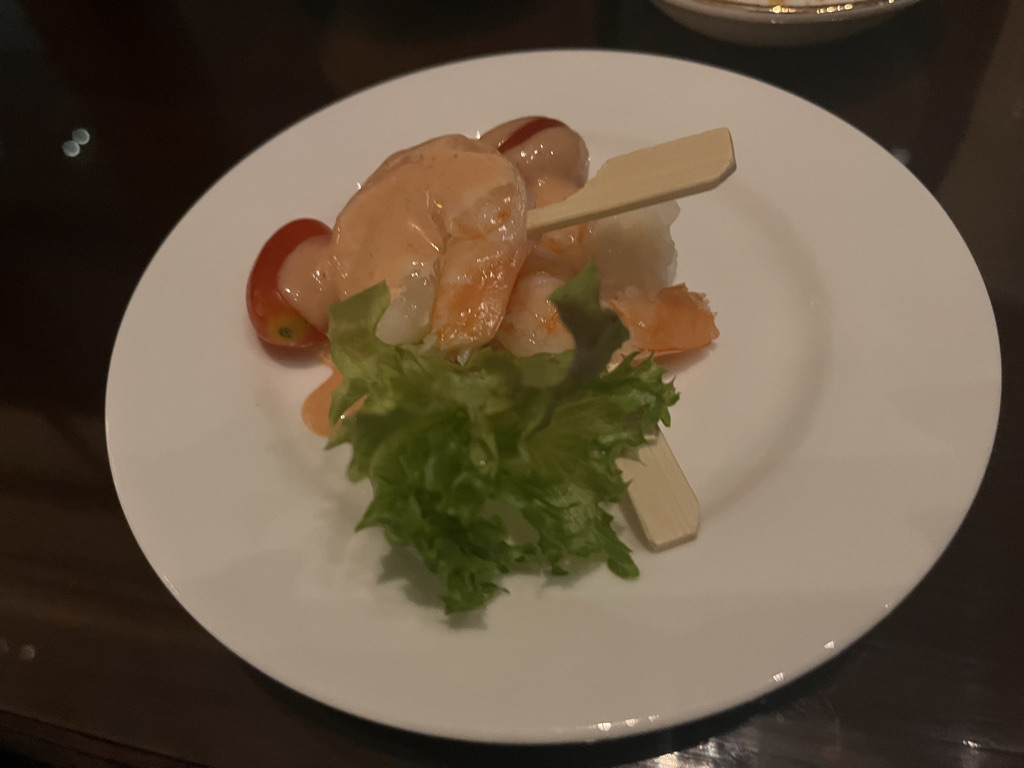 セントレジスバンコク　宿泊記　送迎　アクセス　朝食　プール　ジム　サウナ　子供添い寝年齢　マリオットボンヴォイアメックス　プラチナ特典　バトラーサービス