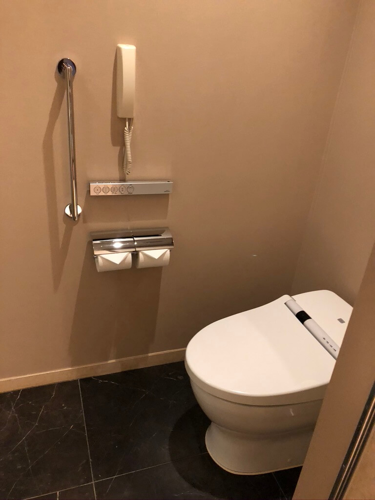 セントレジス大阪　グランドデラックススイート　宿泊記　バトラー　サービス　spgamex プラチナ特典　フィットネスジム　コロナ感染対策　COVID-19 GoTo　トラベルクーポン　GoToトラベル割引　地域共通クーポン　セントレジスバー