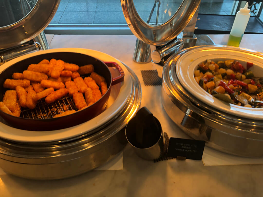 名古屋マリオットアソシアホテル　デラックスダブル　スタンダードダブル　子連れ　宿泊記　朝食　エリートラウンジ　　フィットネスジム　プール　SPGアメックス　紹介　プラチナ特典　ゴールド特典