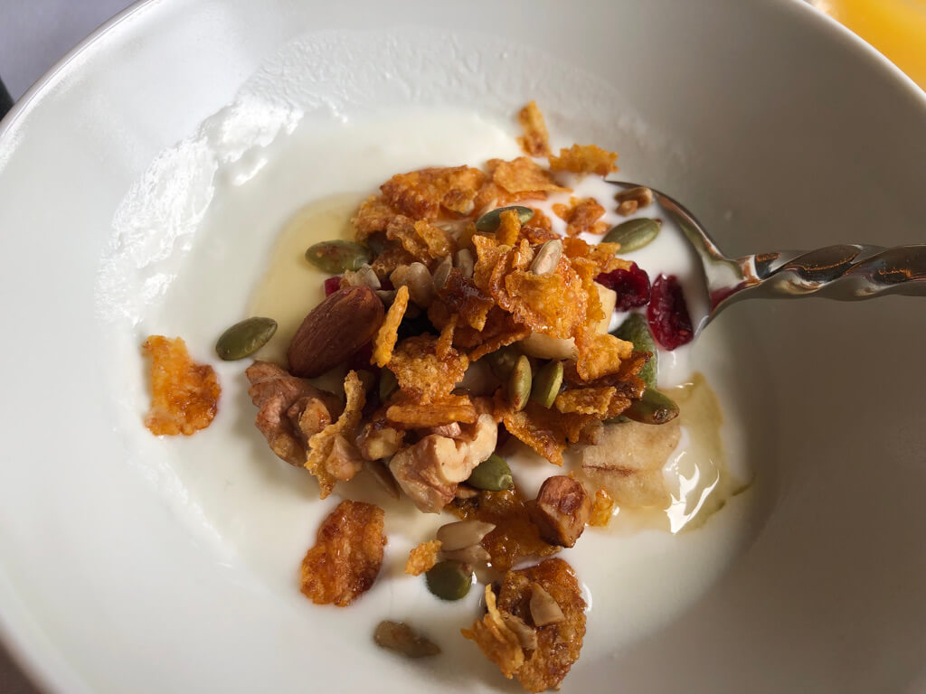 ニセコ東山ビレッジリッツカールトンリザーブ　子連れ　ブログ　宿泊記　プラチナ特典　朝食　アクティビティ　温泉　プール　マリオットボンヴォイアメックスプレミアム　紹介