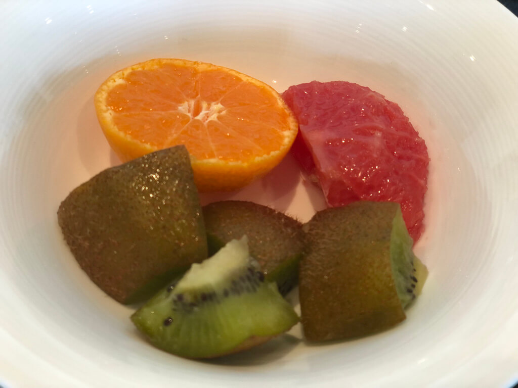 名古屋マリオットアソシアホテル　デラックスダブル　スタンダードダブル　子連れ　宿泊記　朝食　エリートラウンジ　　フィットネスジム　プール　SPGアメックス　紹介　プラチナ特典　ゴールド特典