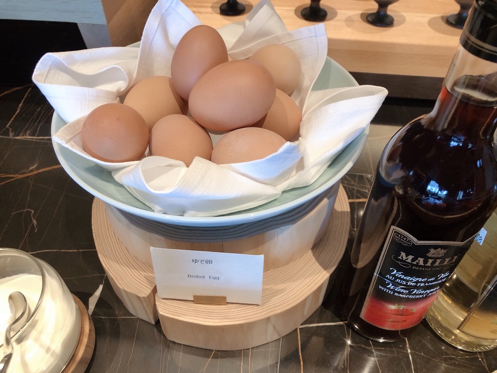 リッツカールトン福岡　クラブラウンジ　朝食　料金　アフタヌーンティ