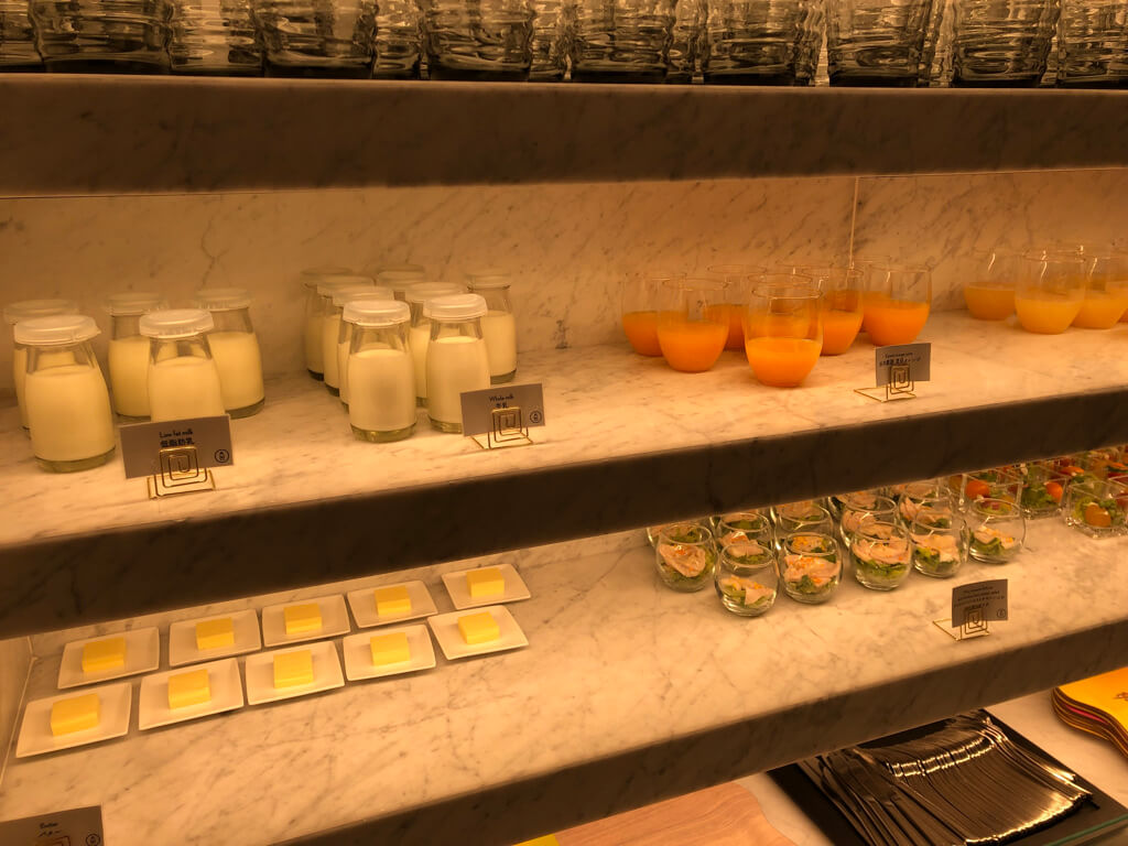 W大阪　子連れ　宿泊記　　ブログ　朝食　マーベラススイート　プール　ジム　バー　添い寝無料　マリオットボンヴォイアメックス　紹介