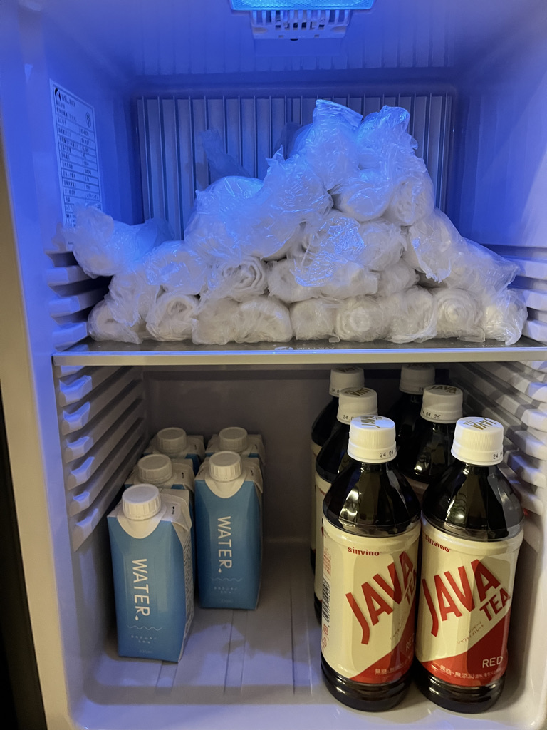 TIAD ティアド　宿泊記　プール　ラウンジ　部屋　ブログ　プラチナ特典　ジム