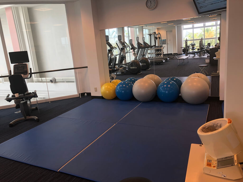 ルネッサンスリゾートオキナワ　子連れ　宿泊記　クラブサビー　施設　フィットネスジム