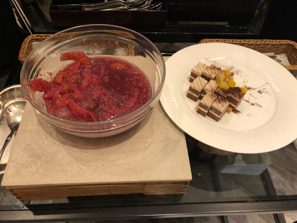 琵琶湖マリオット子連れ宿泊記☆久々の宿泊はちょっと様変わり!?滋賀の旅行支援しが周遊クーポンが激アツ♪ 112 琵琶湖マリオット 宿泊記 ブログ 子連れ 体育館 朝食 プール ラウンジ マリオットボンヴォイアメックス 紹介 プラチナ特典 ゴールド特典 子供添い寝無料