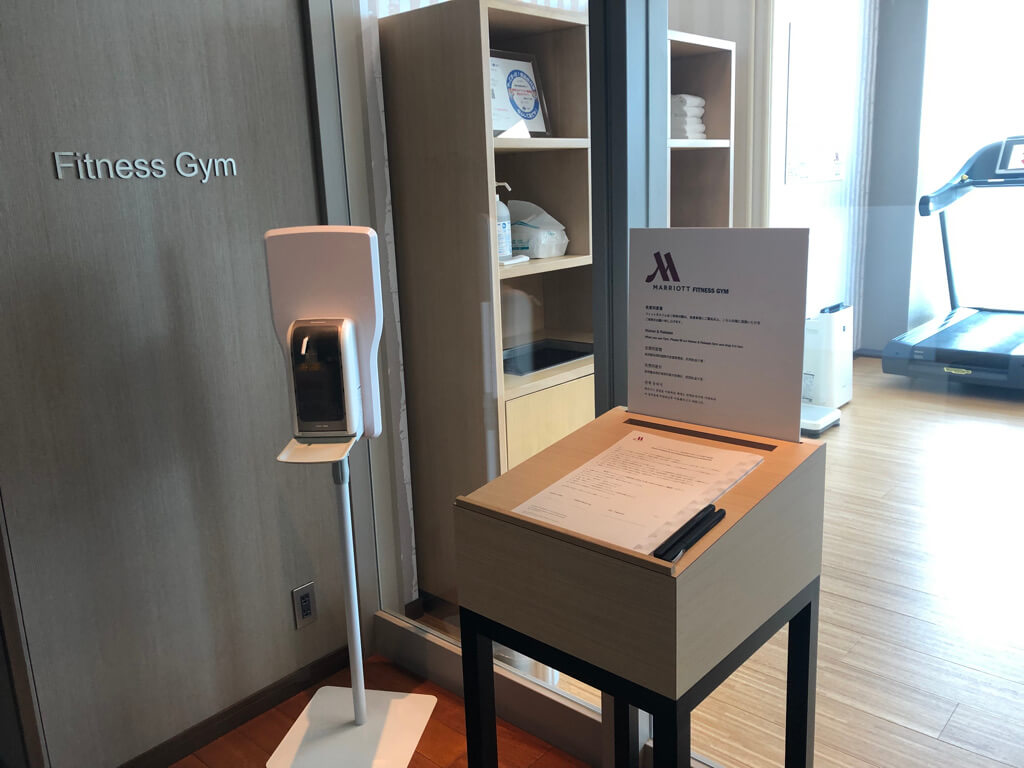 大阪マリオット都ホテル　ブログ　ジュニアスイート　子供添い寝無料　宿泊記　連休　格安　朝食　ラウンジ　あべのハルカス　プラチナ特典　　駐車場　マリオットボンヴォイアメックス紹介