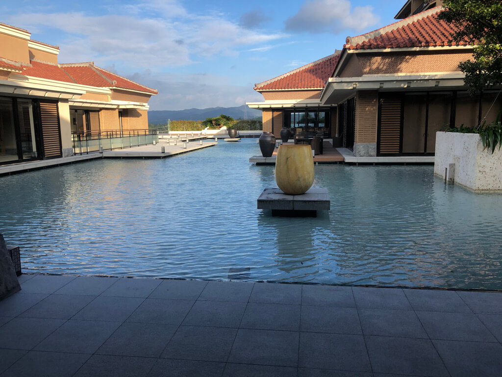 リッツカールトン沖縄宿泊記☆至極の時を過ごせる大人リゾートなホテルだった〜! 9 リッツカールトン沖縄 宿泊記 フィットネス GoToトラベル 地域共通クーポン プール 岩盤浴 スパ spgアメックス 紹介 プラチナ特典