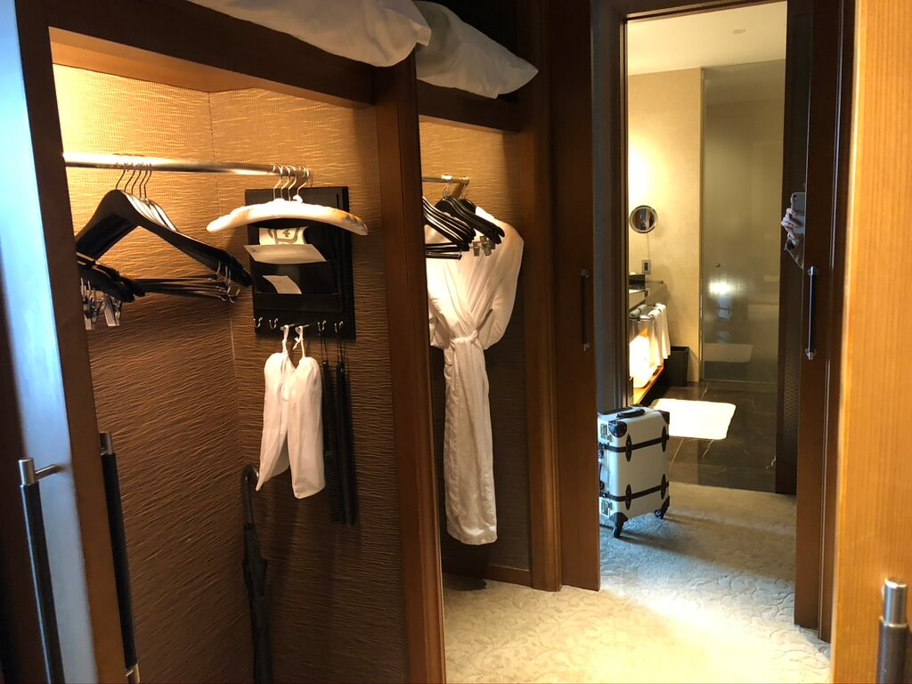 セントレジス大阪　グランドデラックススイート　宿泊記　バトラー　サービス　spgamex プラチナ特典　フィットネスジム　コロナ感染対策　COVID-19 GoTo　トラベルクーポン　GoToトラベル割引　地域共通クーポン　セントレジスバー