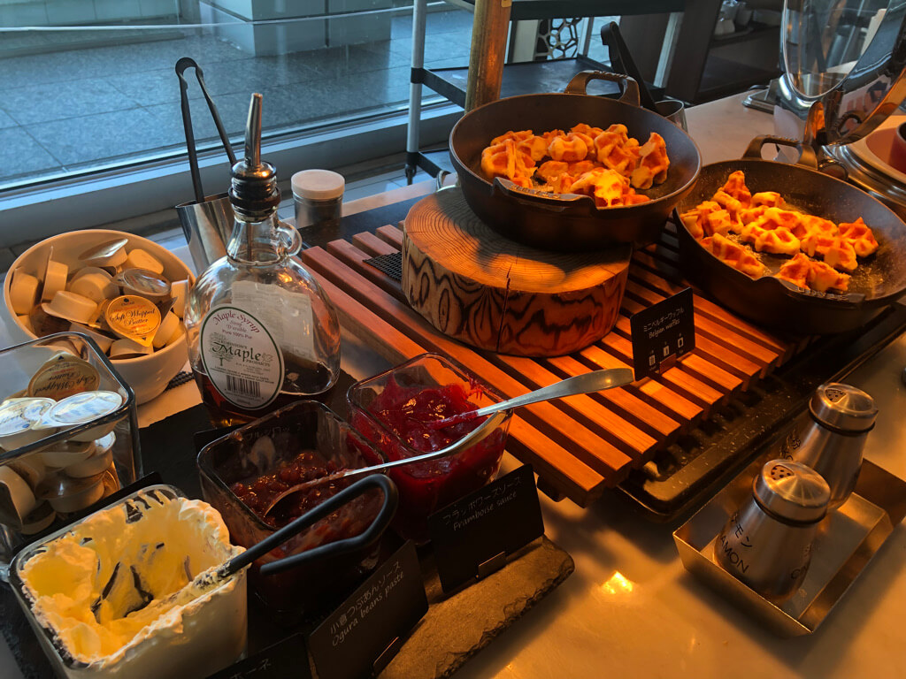 名古屋マリオットアソシアホテル　デラックスダブル　スタンダードダブル　子連れ　宿泊記　朝食　エリートラウンジ　　フィットネスジム　プール　SPGアメックス　紹介　プラチナ特典　ゴールド特典