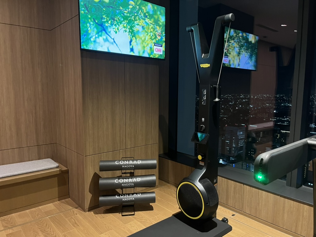 コンラッド名古屋　アクセス　レビュー　プール　ジム