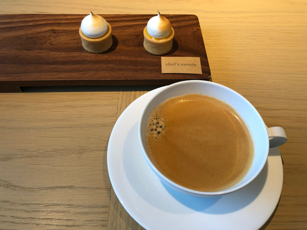 東京エディション虎ノ門　スイート　宿泊記　ブログ　アクセス　朝食　プール　ジム　マリオット特典　マリオットボンヴォイアメックス　紹介