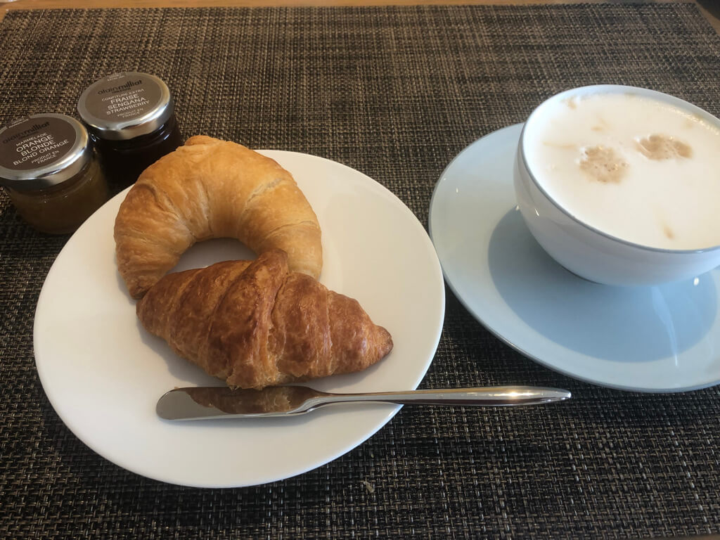 宮崎シェラトン　シーガイア　シェラトン・グランデ・オーシャンリゾート　子連れ　宿泊記　ブログ　激安　無料　宿泊　朝食　ラウンジ　プール　花火　子供添い寝　SPGアメックス　紹介　プラチナ特典　クラブラウンジ